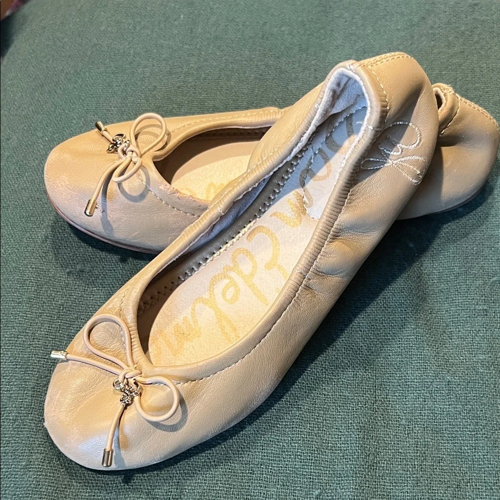 Sam Edelman Felicia (little Kids)Beige Leather Ballet Flats with Bow Accent